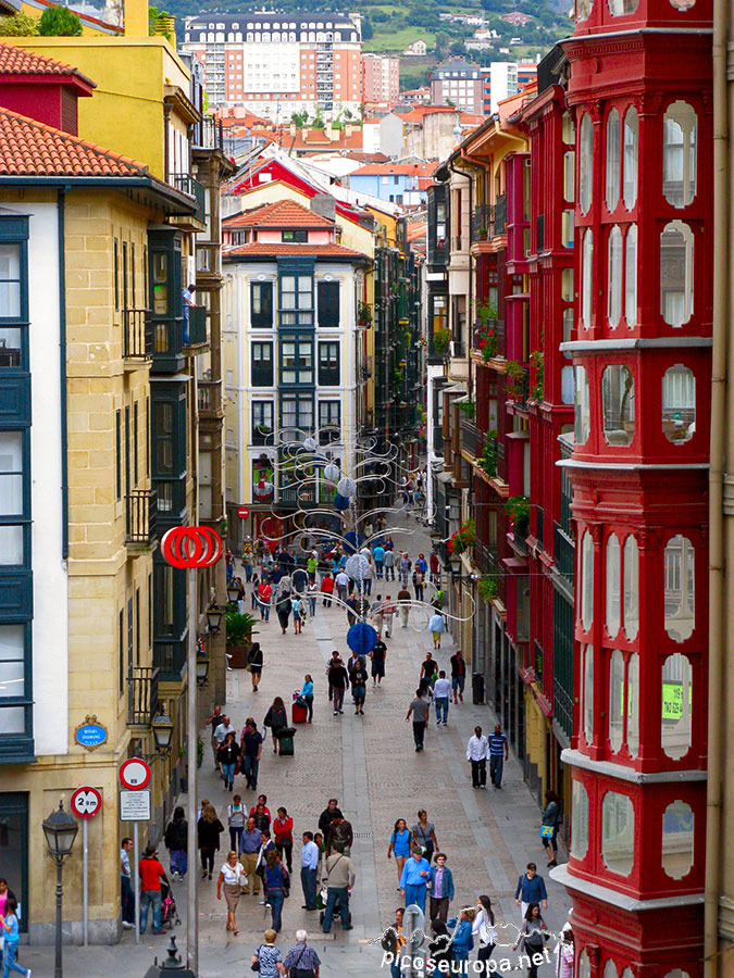 Foto: Siete Calles Casco Viejo de Bilbao, Bizkaia, Pais Vasco