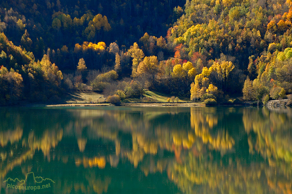 Otoño en el Lago de Eriste, Valle de Benasque, Pirineos de Huesca