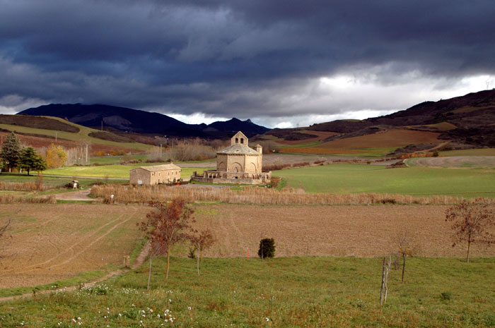 Foto: Iglesia Templaria de Santa Maria de Eunate, Navarra