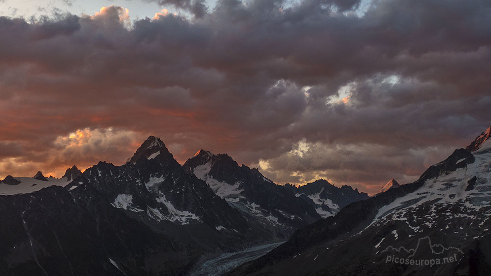 Lac Blanc, Reserva Natural de las Aiguilles Rouges, Chamonix, Alpes, Francia, France