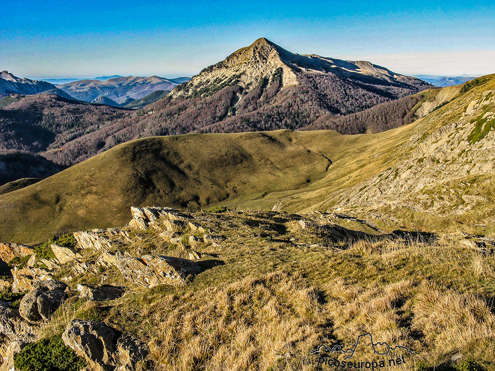 Petretxema, Parque Natural de los Valles Occidentales, Pirineos de Huesca, Aragón